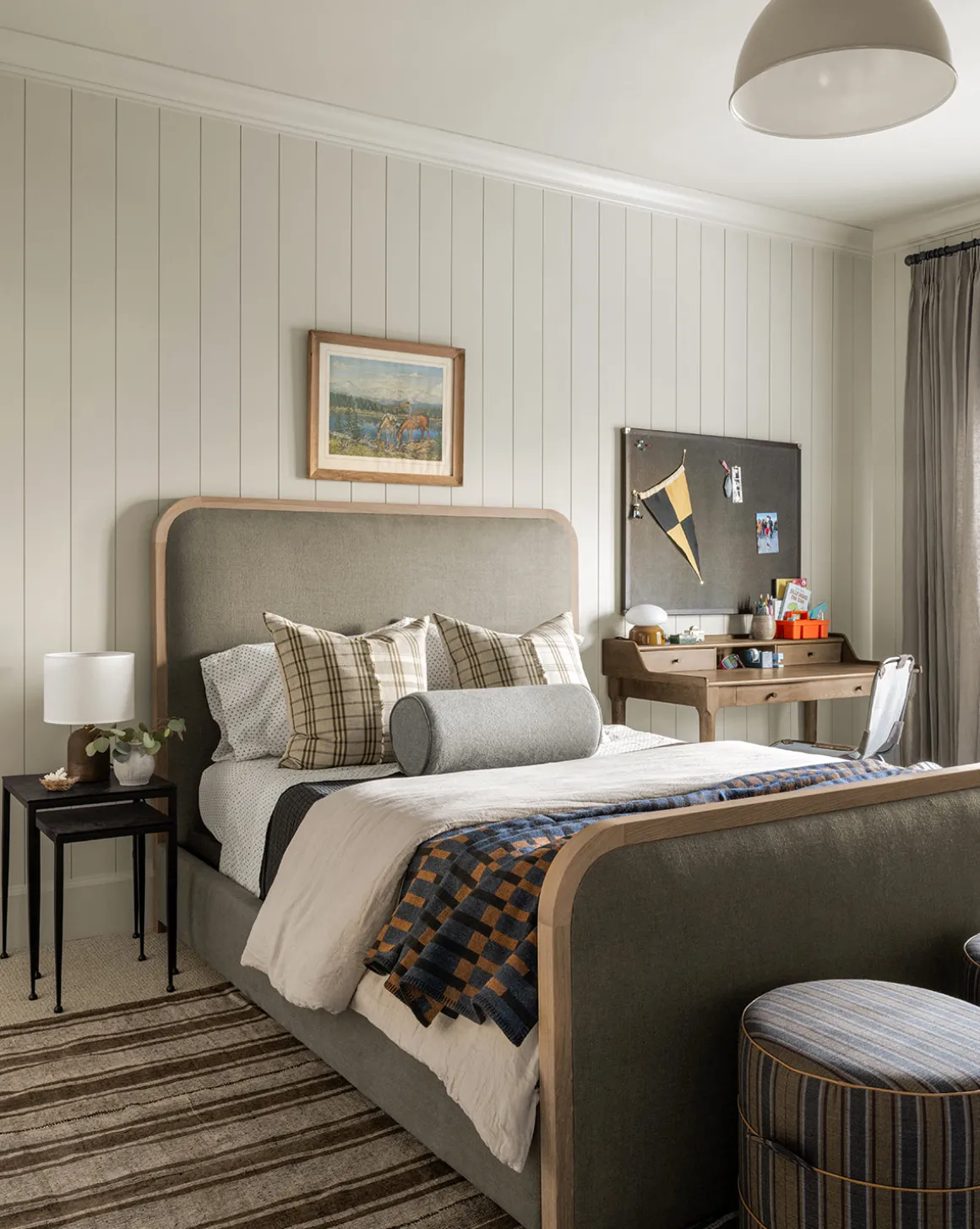 Ainsworth Bed