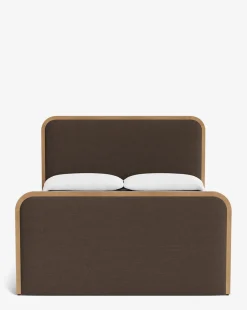 Ainsworth Bed