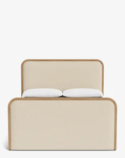 Ainsworth Bed