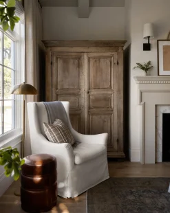 Aldorno Floor Lamp