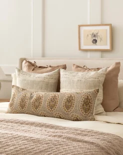 Amedea Pillow