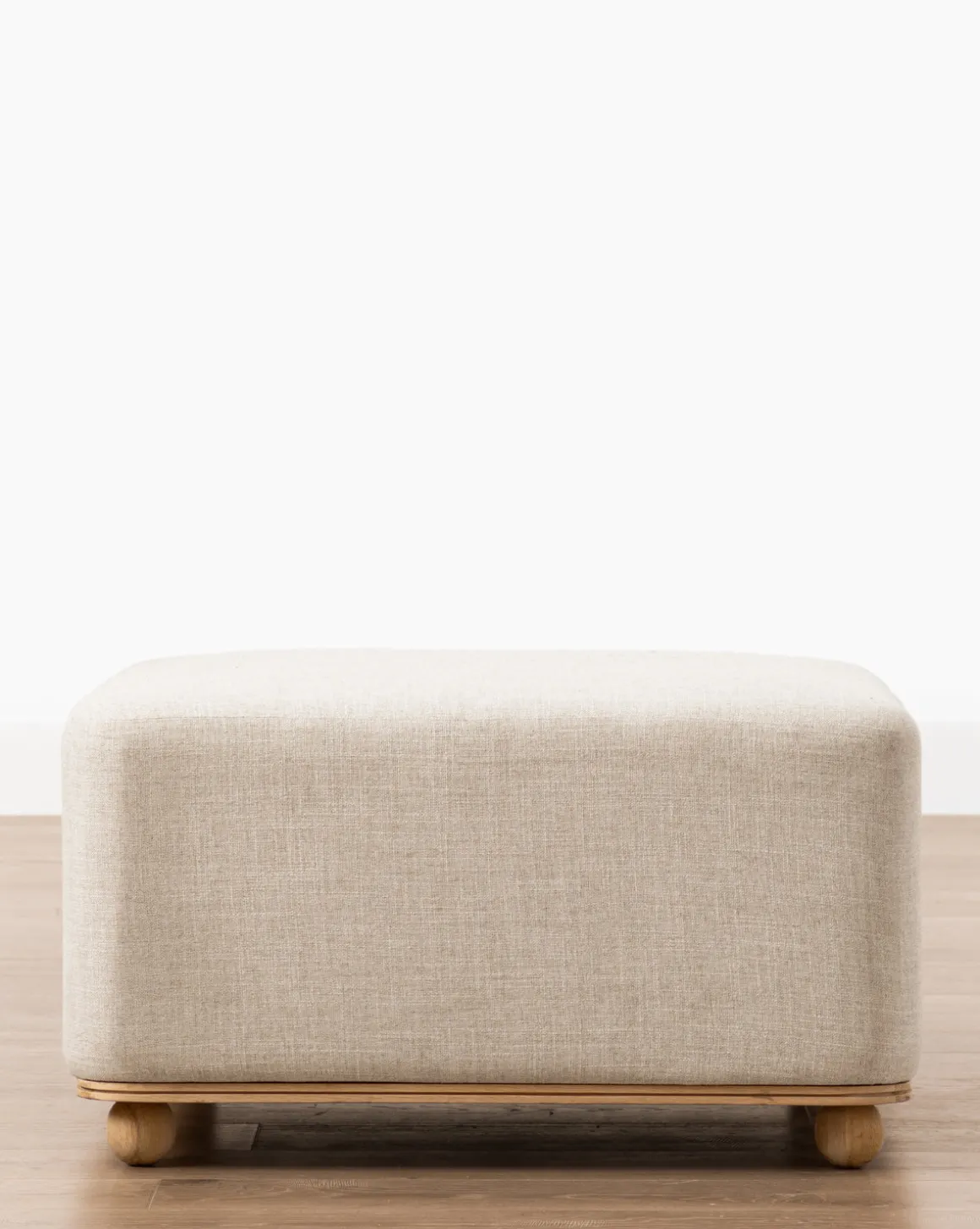 Arie Ottoman