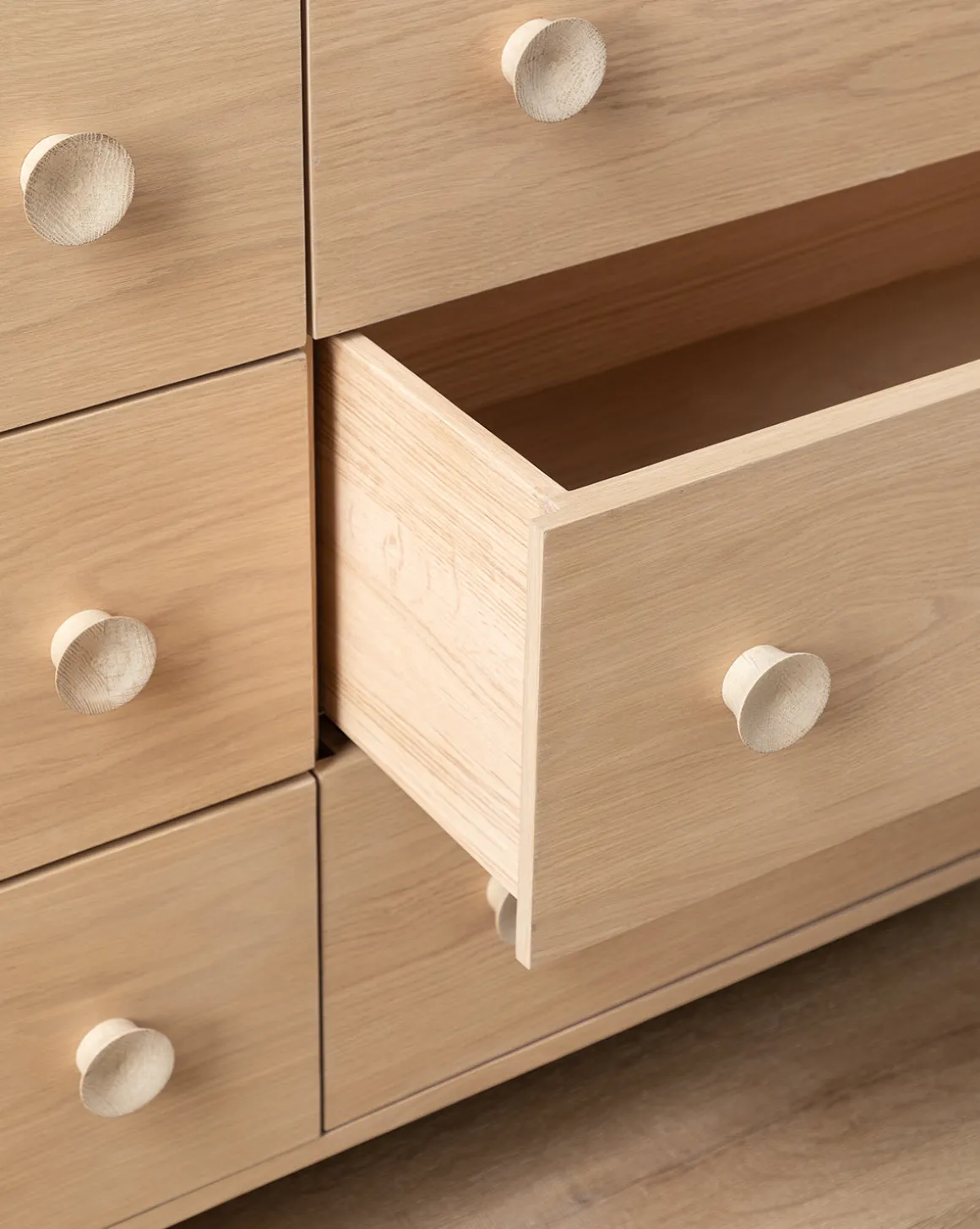 Baxter Dresser