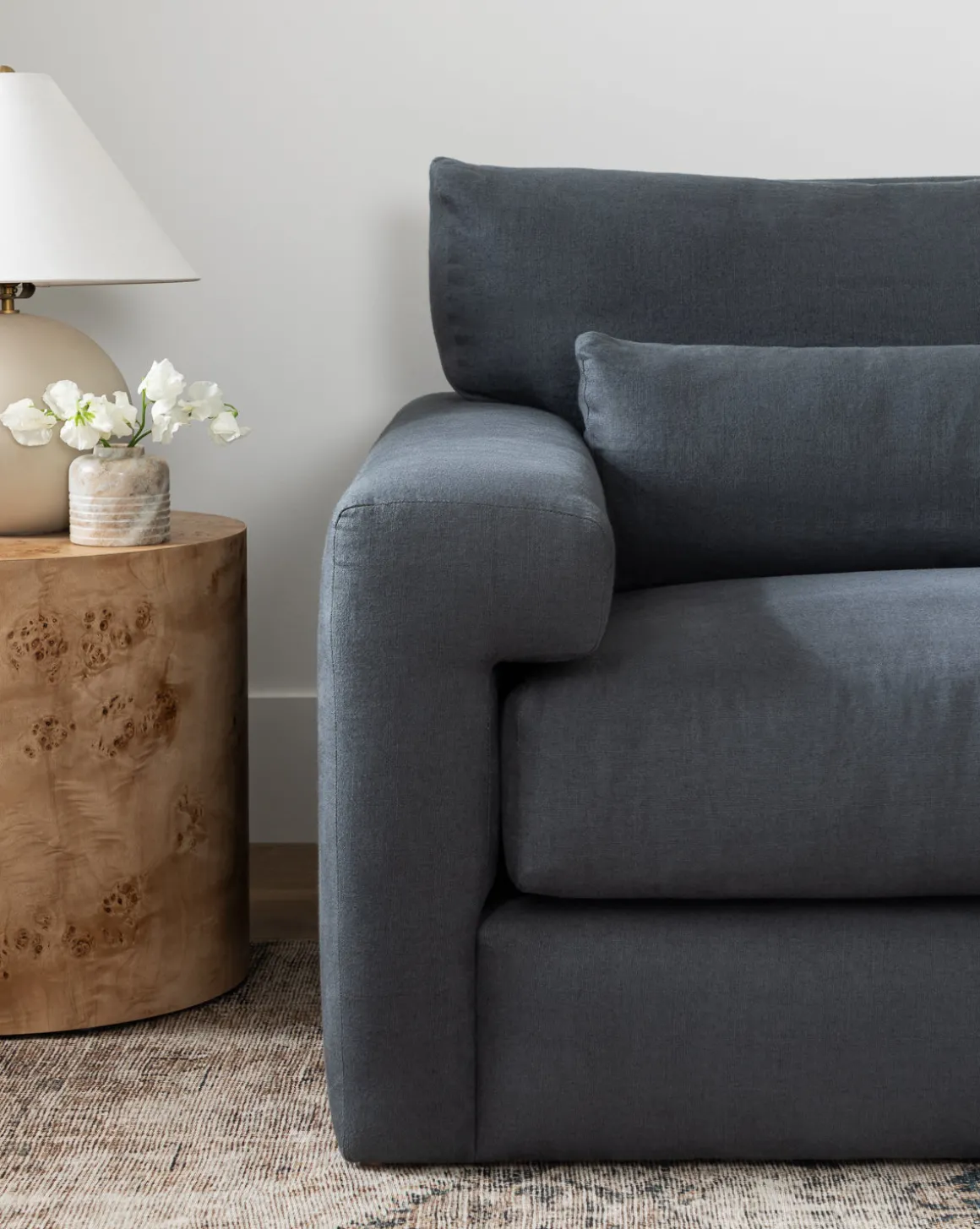 Beckstead Chaise Sectional 128"