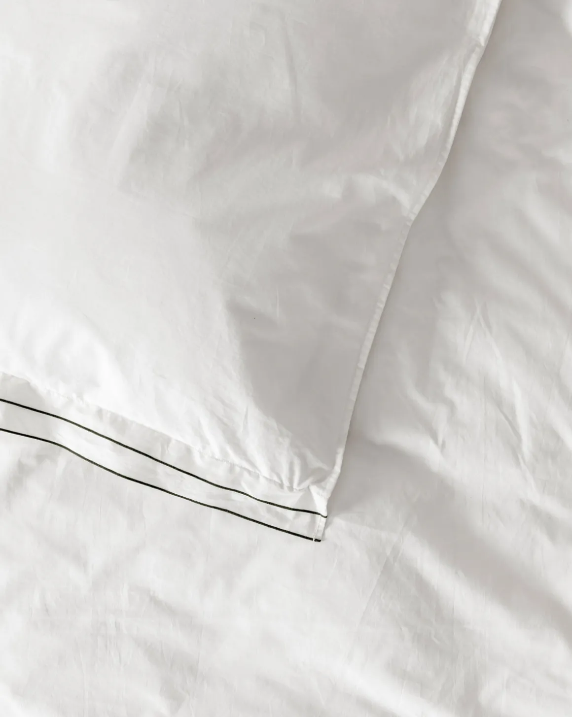 Devlin White Duvet Cover