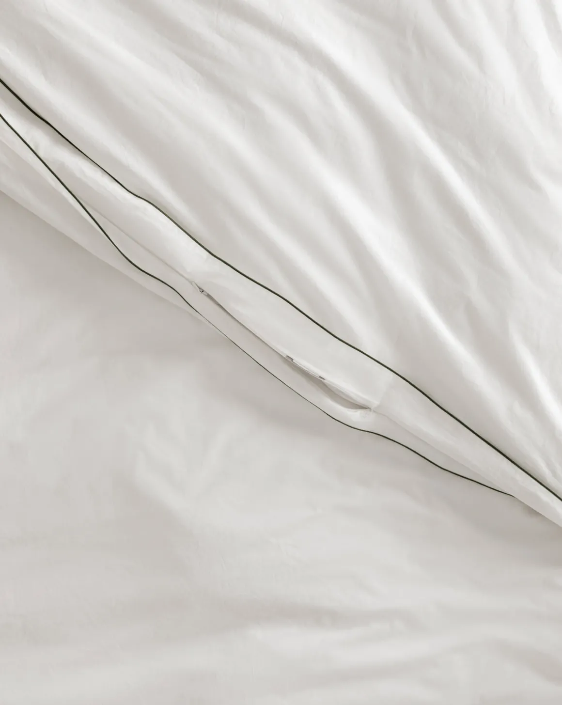 Devlin White Duvet Cover