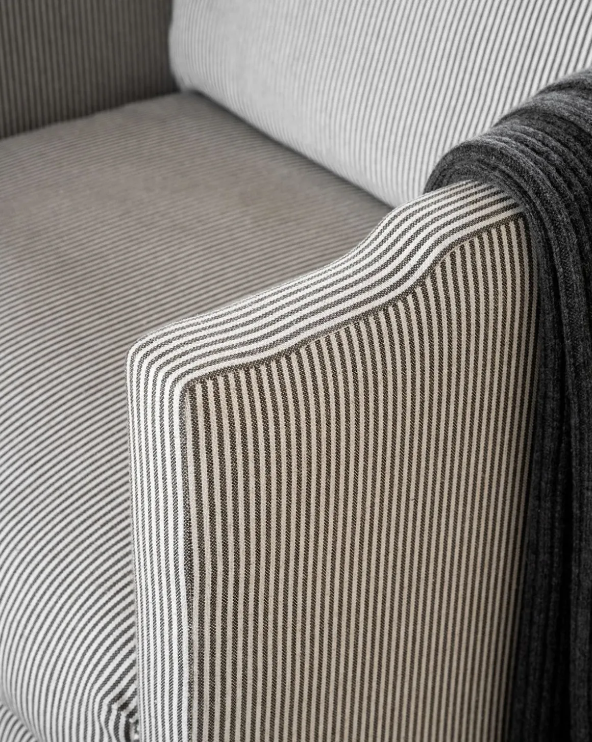 Gemma Lounge Chair