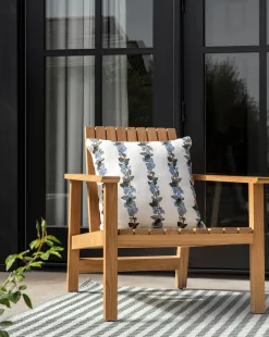 Gilda Outdoor Lounge Chair