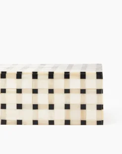 Grid Patterned Box