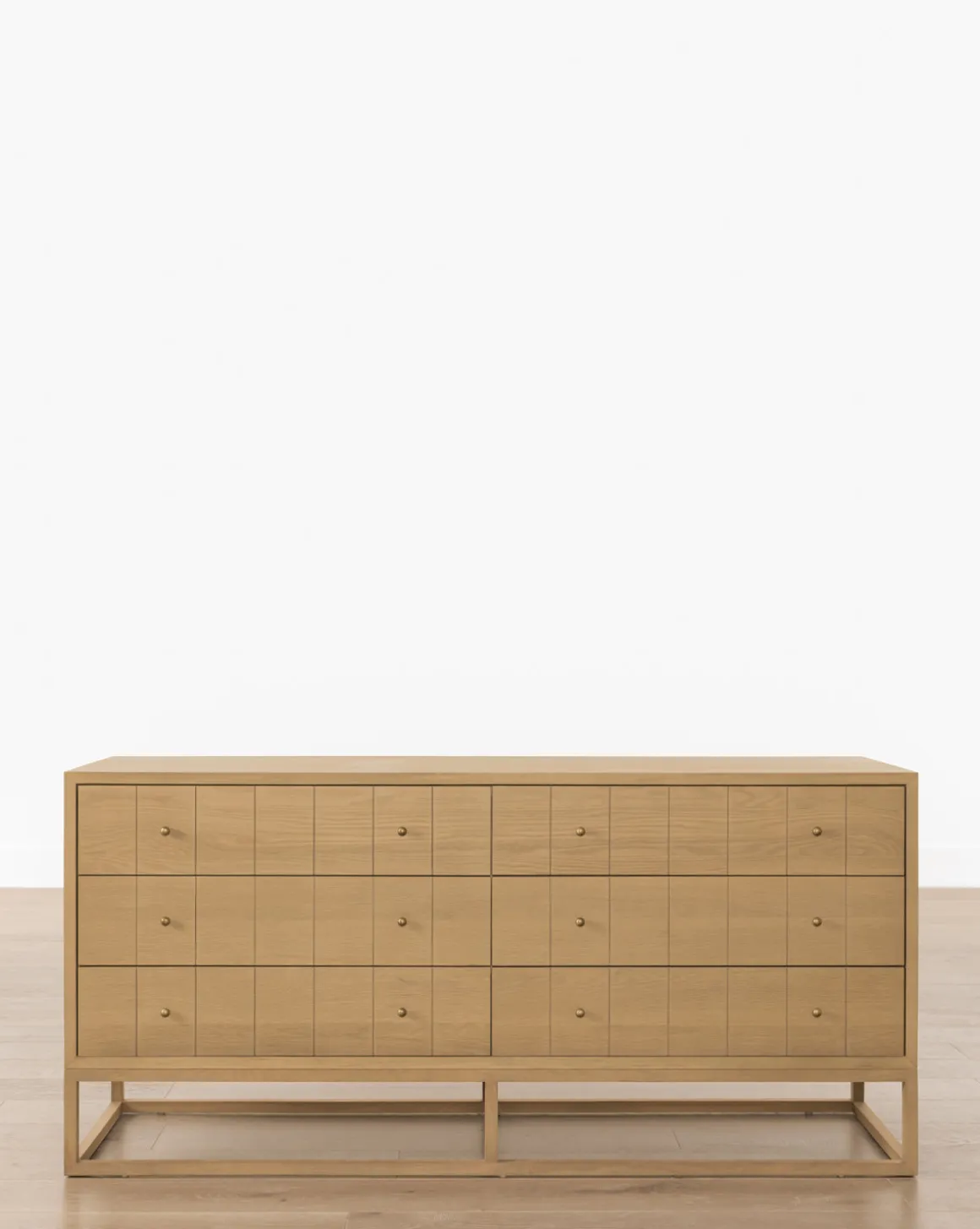 Huxton Dresser