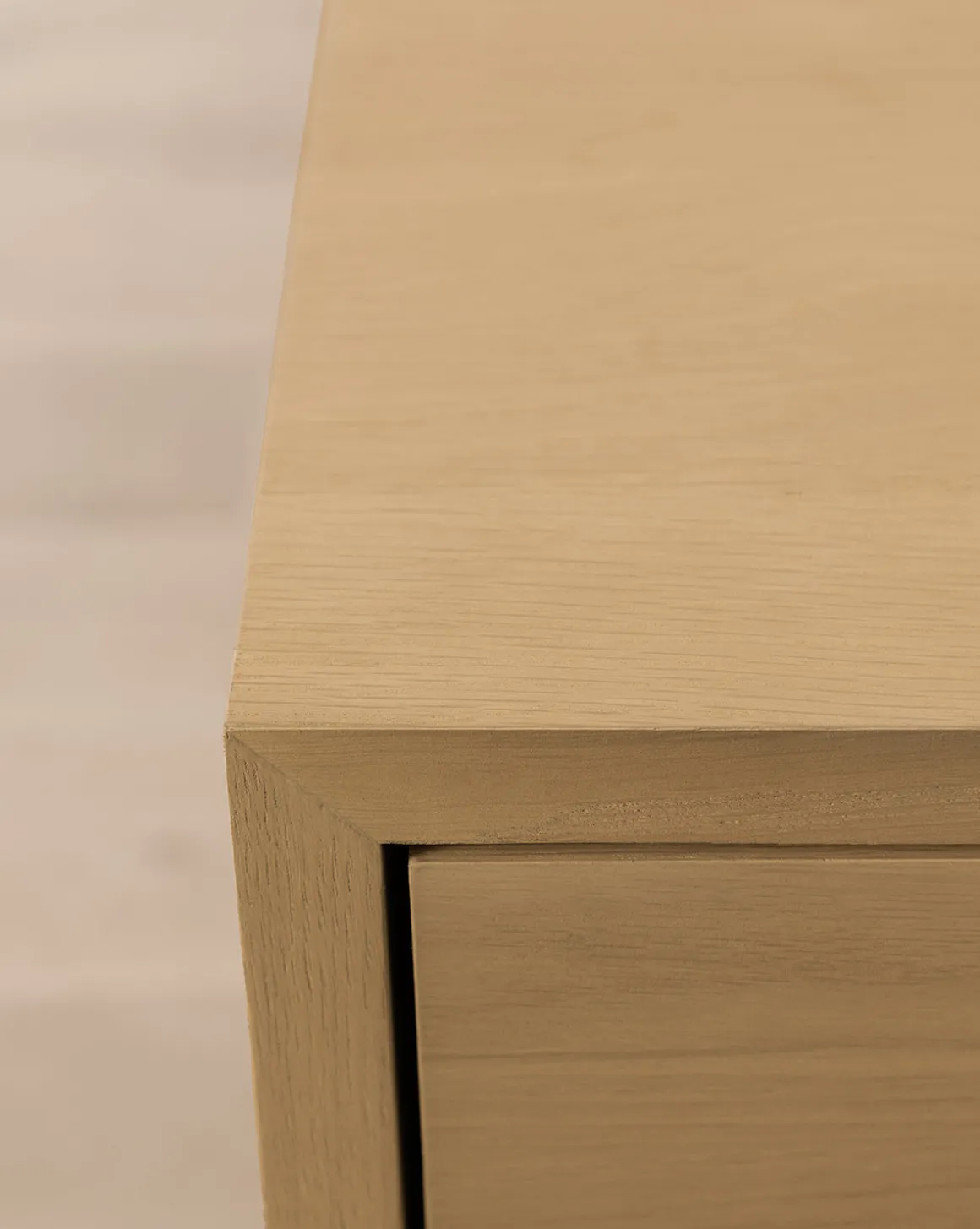 Huxton Dresser