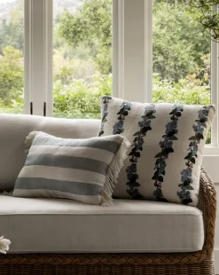 Malyn Indoor/Outdoor Pillow