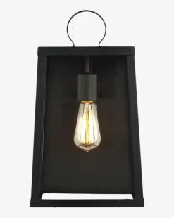 Marinus Outdoor Wall Lantern