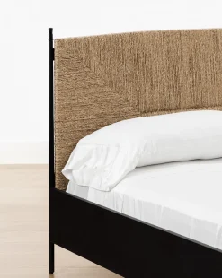 Peregrine Bed