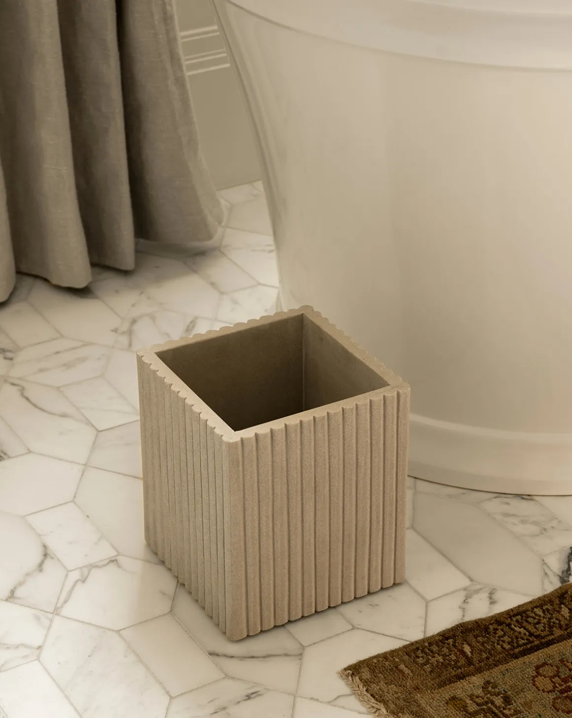 Prentiss Waste Bin