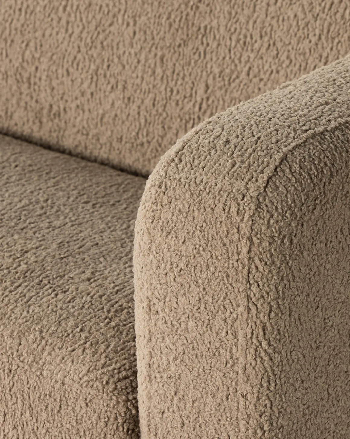 Quill Sofa 84"
