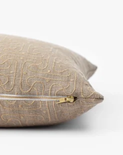 Saren Pillow Cover