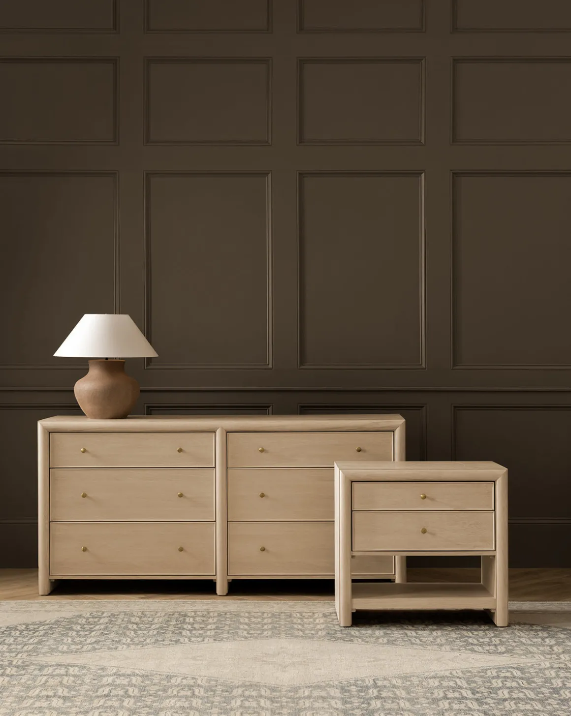 Tellerbeck Dresser