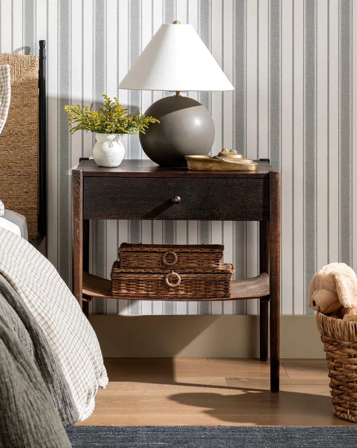 Tess Ceramic Table Lamp