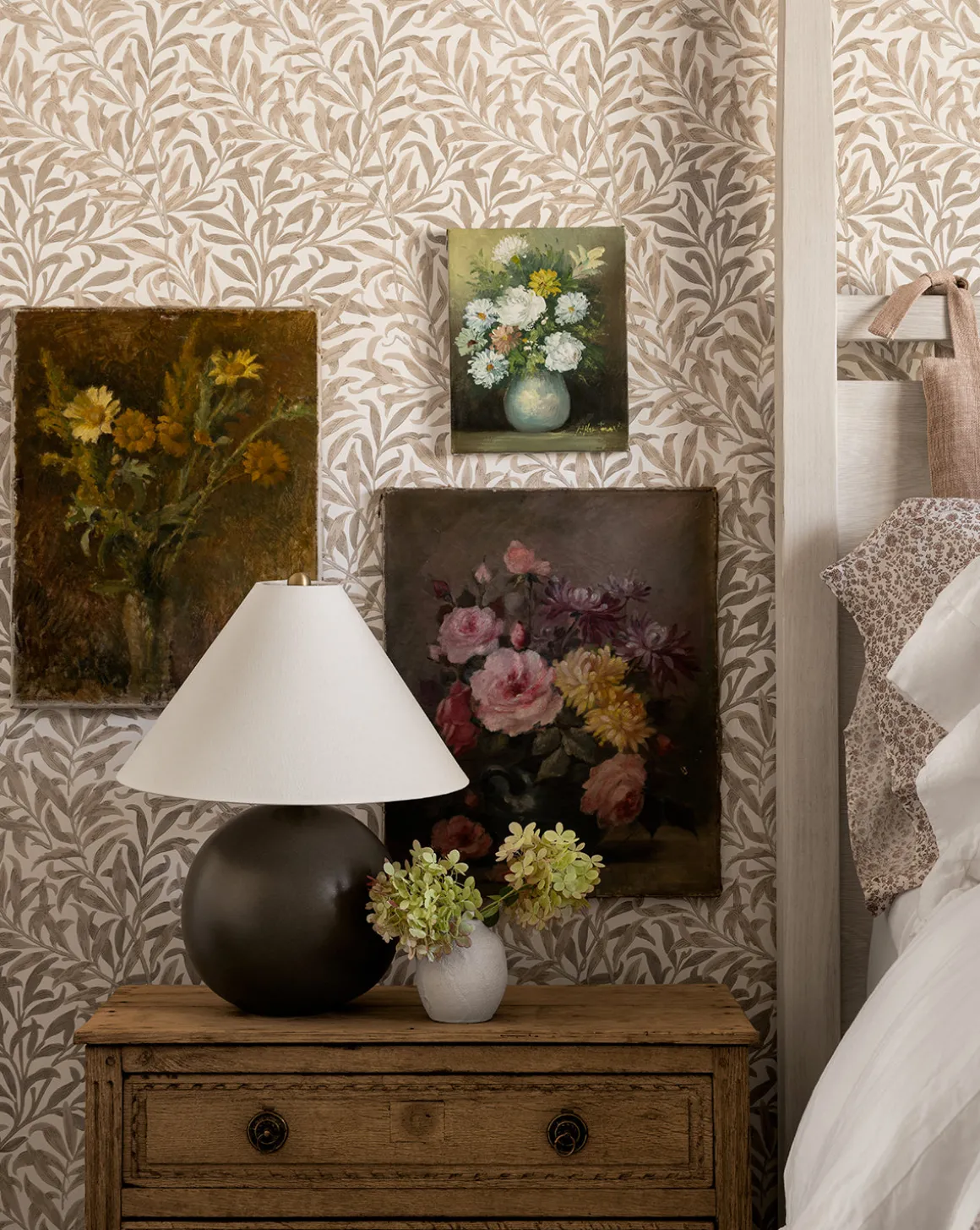 Tess Ceramic Table Lamp