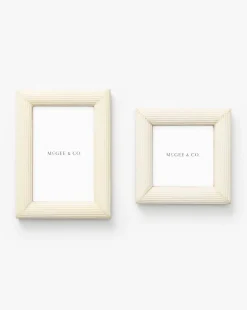 White Ridged Frame