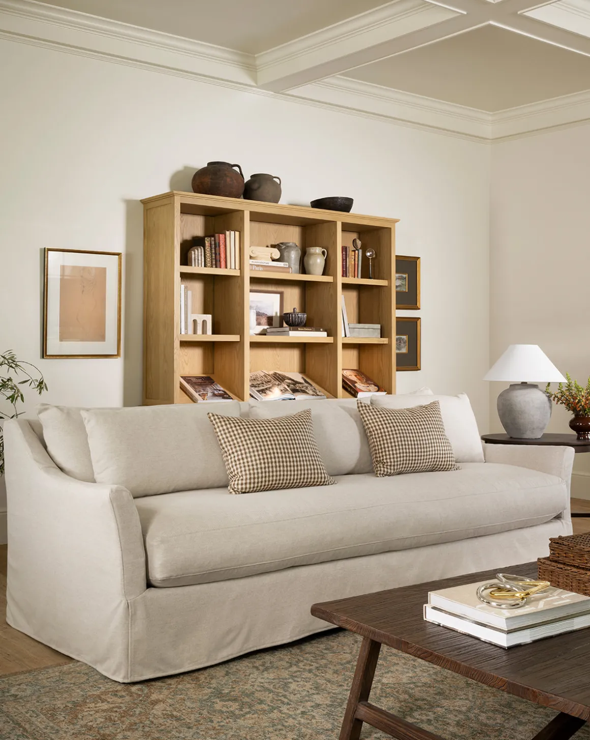 Wilhelmina Classic Slipcover Sofa (85"-110")